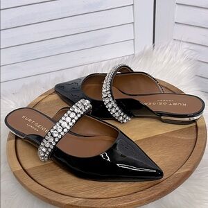 KURT GEIGER Black Patent Leather Crystal Flats Mules Pointed Toe Elegant Sz. 9